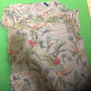 Medium Flower H&M Tee